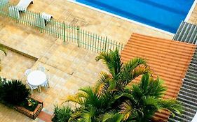 Hotel Cristo Rei 611